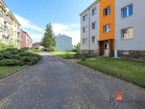 Prodej bytu 3+1, Tlučná, V Rybníčkách, 70 m2