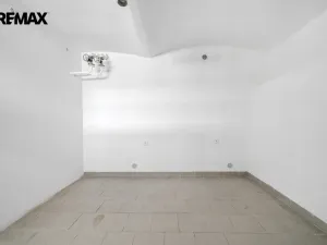 Pronájem kanceláře, Úpice, Dr. E. Beneše, 20 m2