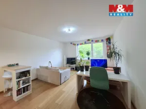 Pronájem bytu 1+kk, Praha - Michle, Nuselská, 32 m2