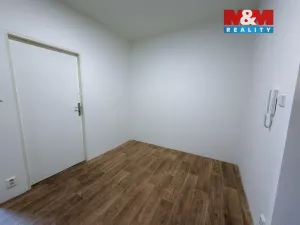 Prodej bytu 2+kk, Praha - Hlubočepy, Trnkovo náměstí, 45 m2