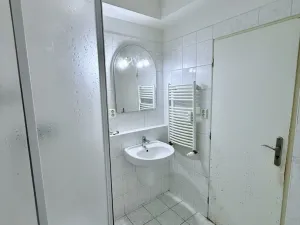 Prodej bytu 2+kk, Praha - Hlubočepy, Trnkovo náměstí, 45 m2