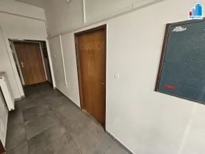Pronájem kanceláře, Plzeň - Jižní Předměstí, Kollárova, 21 m2