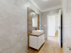 Prodej bytu 3+kk, Třebíč - Vnitřní Město, Karlovo nám., 80 m2