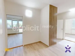 Pronájem bytu 3+1, Zlín, Větrná, 74 m2