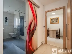 Prodej bytu 2+1, Neratovice, Čtvercová, 60 m2