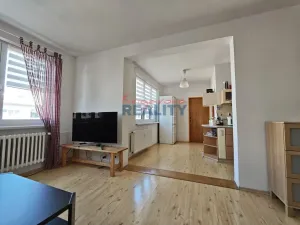 Pronájem bytu 3+1, České Budějovice - České Budějovice 7, Komenského, 77 m2