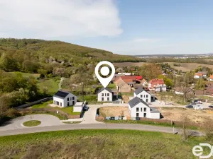 Prodej rodinného domu, Mladá Boleslav - Jemníky, 184 m2