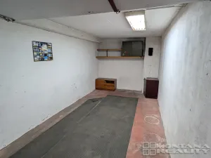 Pronájem garáže, Olomouc, Heyrovského, 12 m2