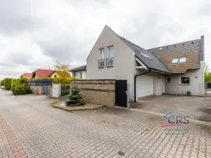 Prodej rodinného domu, Hostivice, 310 m2