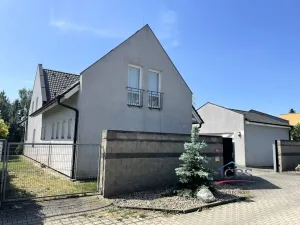 Prodej rodinného domu, Hostivice, 310 m2