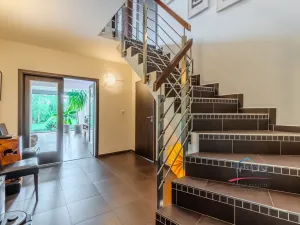 Prodej rodinného domu, Hostivice, 310 m2