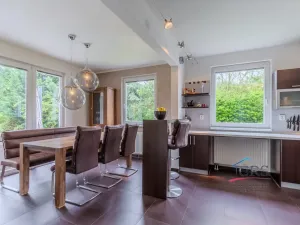 Prodej rodinného domu, Hostivice, 310 m2