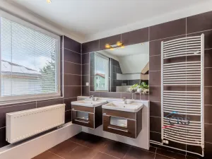 Prodej rodinného domu, Hostivice, 310 m2