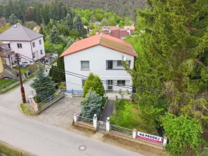Prodej rodinného domu, Zadní Třebaň, Na Bořích, 239 m2