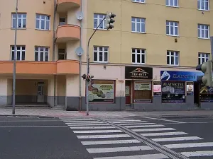 Pronájem bytu 1+kk, Teplice, Čs. dobrovolců, 37 m2