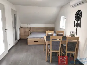 Prodej ubytování, Dyjákovice, 226 m2