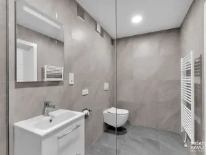 Pronájem bytu 1+kk, Hradec Králové, Meruňková, 42 m2