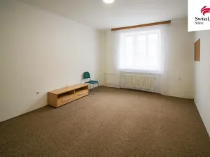 Pronájem bytu 2+1, Jihlava, Husova, 61 m2
