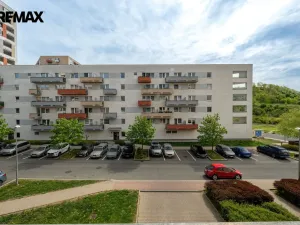 Prodej bytu 2+kk, Praha - Horní Měcholupy, Modenská, 58 m2