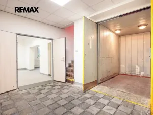 Pronájem kanceláře, Rudná, Masarykova, 1270 m2