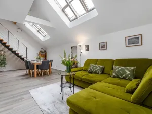 Prodej bytu 2+kk, Praha - Karlín, Peckova, 77 m2