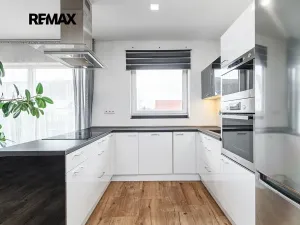 Prodej bytu 4+kk, Česká Bříza, 102 m2