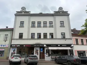Prodej bytu 3+1, Jičín, Komenského náměstí, 86 m2