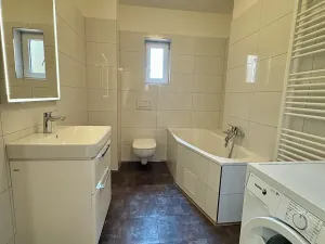 Prodej bytu 2+kk, Praha - Libeň, Zenklova, 81 m2