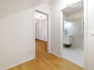 Prodej bytu 1+kk, Praha - Zbraslav, Elišky Přemyslovny, 34 m2