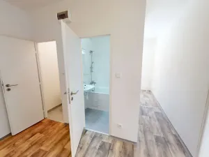 Pronájem bytu 1+1, Ostrava - Zábřeh, Volgogradská, 35 m2