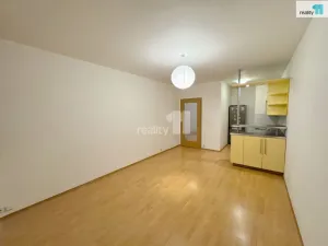 Pronájem bytu 2+kk, Praha - Řepy, Zrzavého, 56 m2