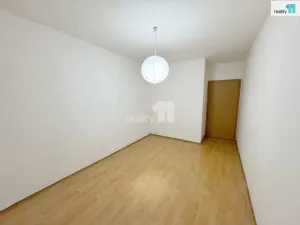 Pronájem bytu 2+kk, Praha - Řepy, Zrzavého, 56 m2