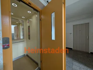 Pronájem bytu 2+1, Ostrava - Poruba, náměstí Boženy Němcové, 58 m2