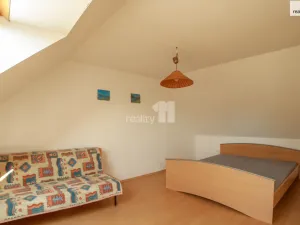 Prodej rodinného domu, Myslív, 286 m2