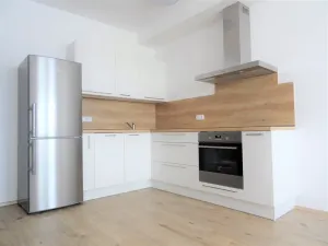 Pronájem bytu 2+kk, Praha - Štěrboholy, Kryšpínova, 55 m2