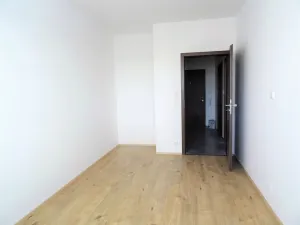 Pronájem bytu 2+kk, Praha - Štěrboholy, Kryšpínova, 55 m2