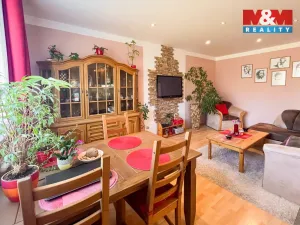 Prodej bytu 3+1, Chomutov, Svahová, 68 m2
