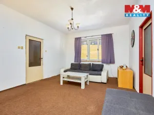 Prodej rodinného domu, Újezdec, 452 m2