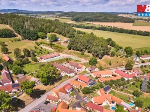 Prodej rodinného domu, Újezdec, 452 m2