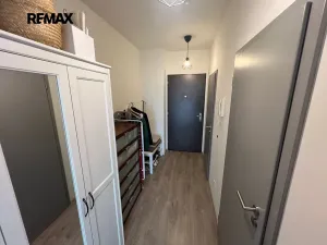 Pronájem bytu 1+kk, Chýně, Premonstrátů, 36 m2