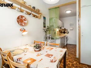 Prodej bytu 3+1, Praha - Chodov, Dědinova, 75 m2