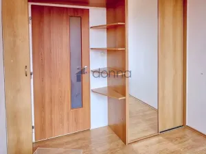 Pronájem bytu 2+kk, Praha, Nechvílova, 54 m2
