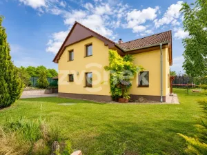 Prodej rodinného domu, Zlín - Mladcová, Kapradinová, 186 m2