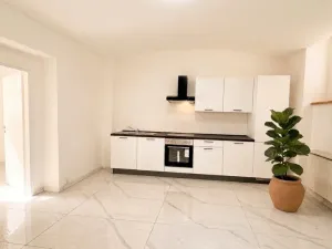 Prodej bytu 3+1, Teplice, Kollárova, 106 m2