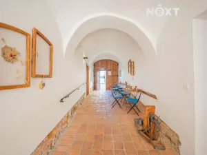 Prodej podílu restaurace, Štíty, nám. Míru, 59 m2