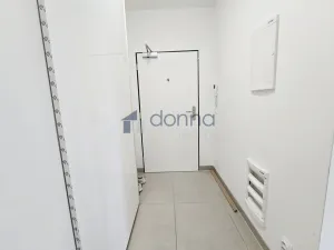 Pronájem bytu 2+kk, Praha, Nekvasilova, 62 m2