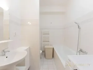 Pronájem bytu 1+kk, Olomouc, Na Tabulovém vrchu, 42 m2