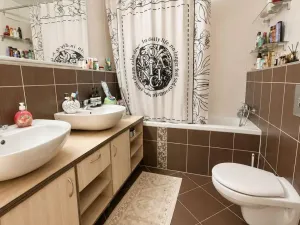 Pronájem bytu 3+kk, Praha - Hrdlořezy, Nad Smetankou, 86 m2