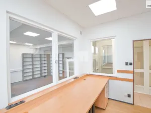Pronájem kanceláře, Liberec - Liberec VII-Horní Růžodol, Jeronýmova, 68 m2