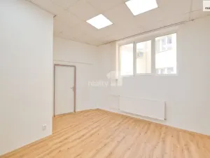 Pronájem kanceláře, Liberec - Liberec VII-Horní Růžodol, Jeronýmova, 68 m2